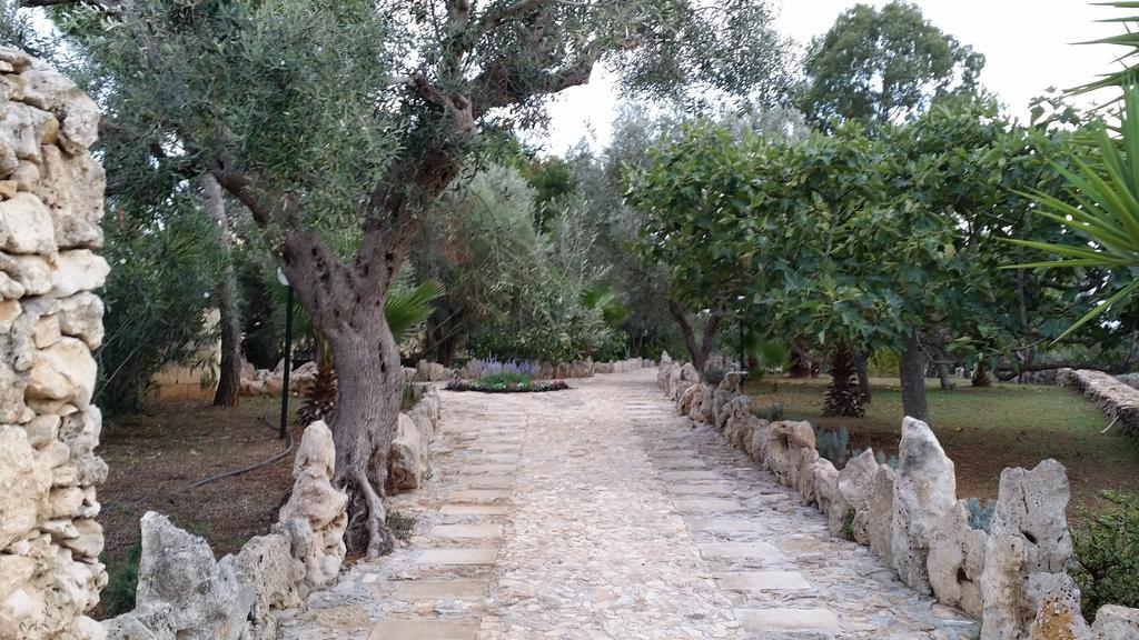 Agriturismo Tenuta La Siesta Gallipoli Luaran gambar